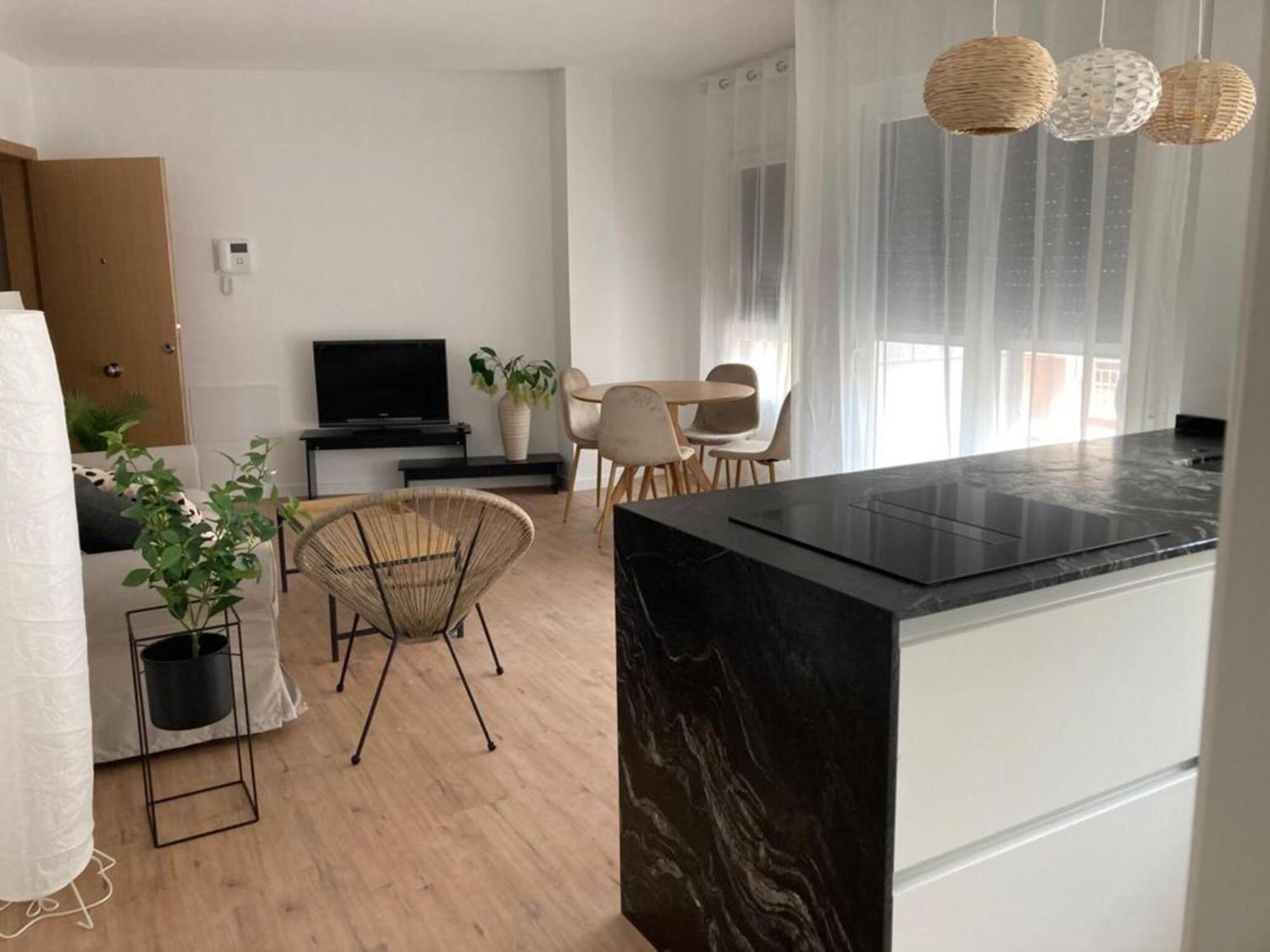 Apartamentos Nuevo Con Aire Y Wifi Águilas Zewnętrze zdjęcie